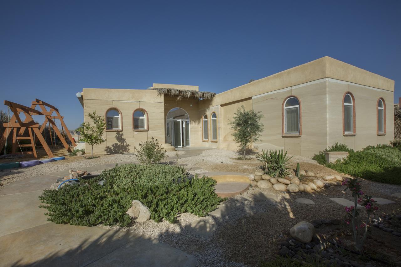 Villa Adama Midreshet Ben Gurion Exterior photo